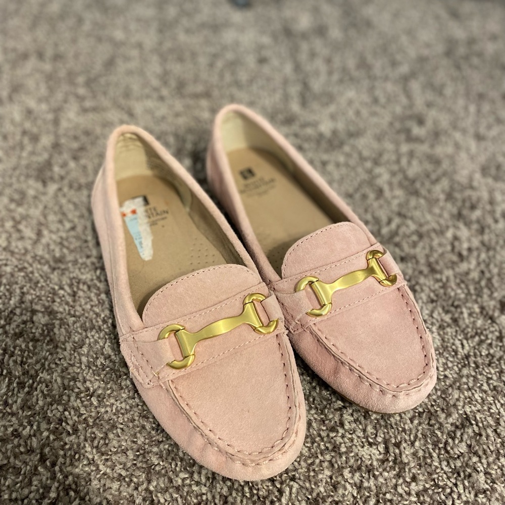 Suede White Mountain Loafers Pink Slip On Leather Women’s 7